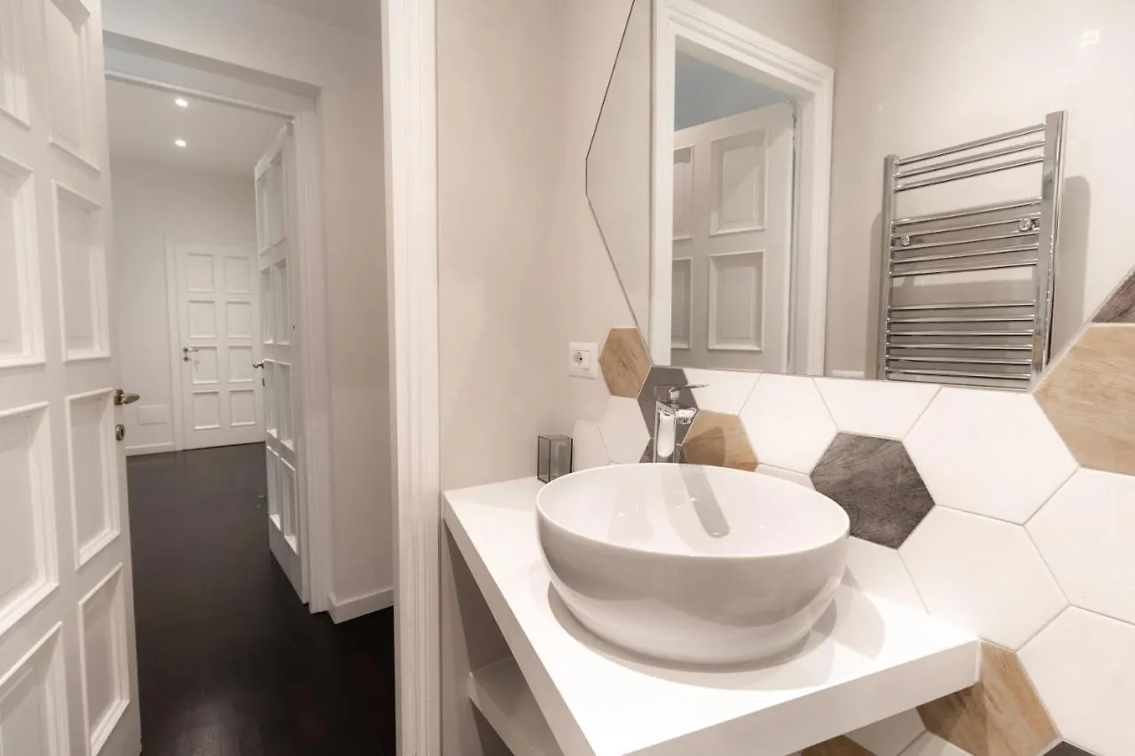 Trastevere Four Seasons Manara Rzym